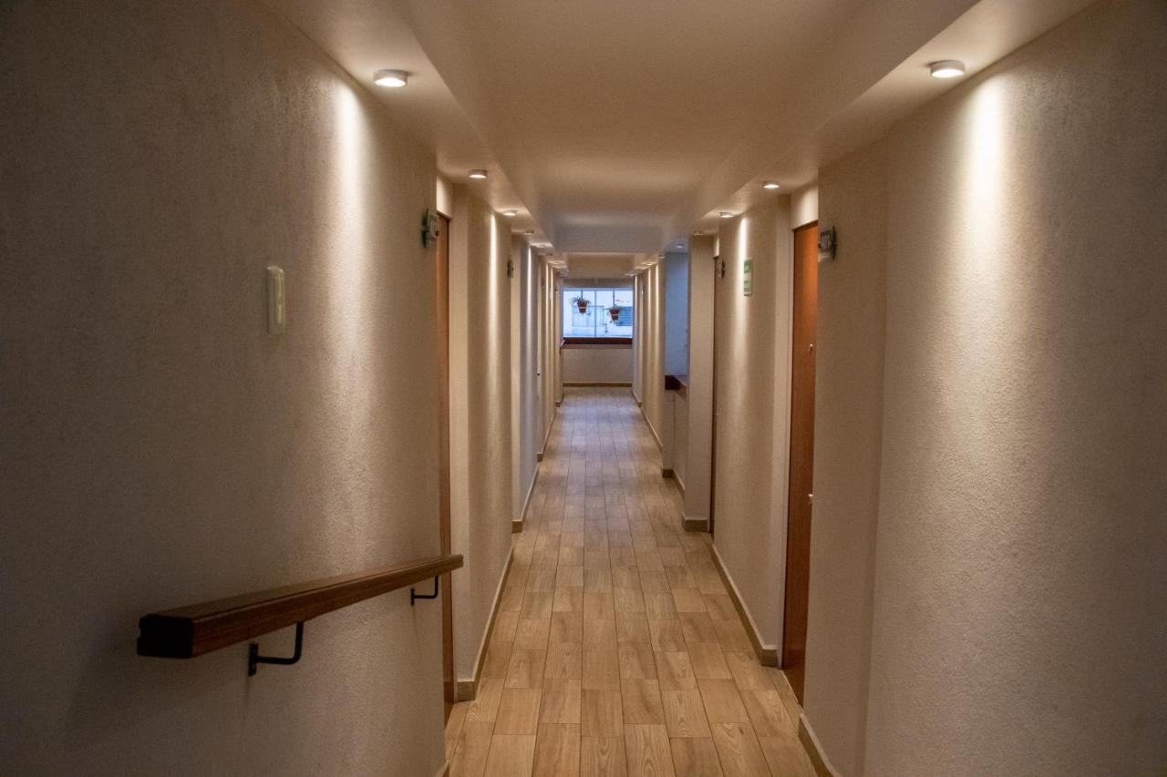 Hotel Qualitel Centro Historico 莫雷利亚 外观 照片
